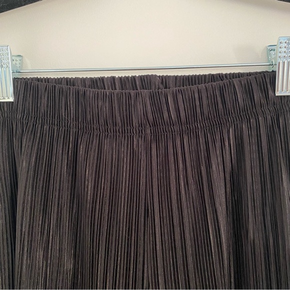 Oak + Fort Pleated Pants with Pockets - Picture 5 of 5